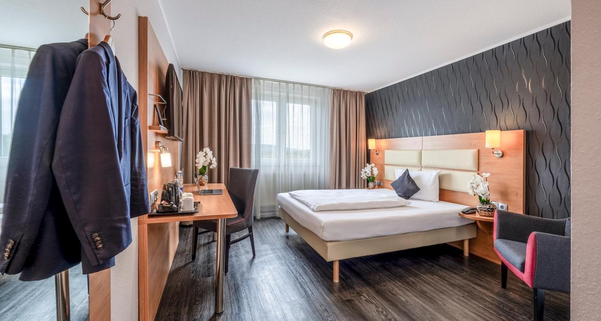 Plaza Inn Stuttgart-Filderstadt Esterno foto